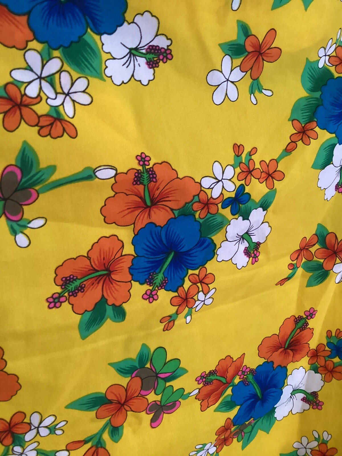 Penney’s Hawaii Vintage Button Down Yellow With Floral Women’s S/ M Flaw