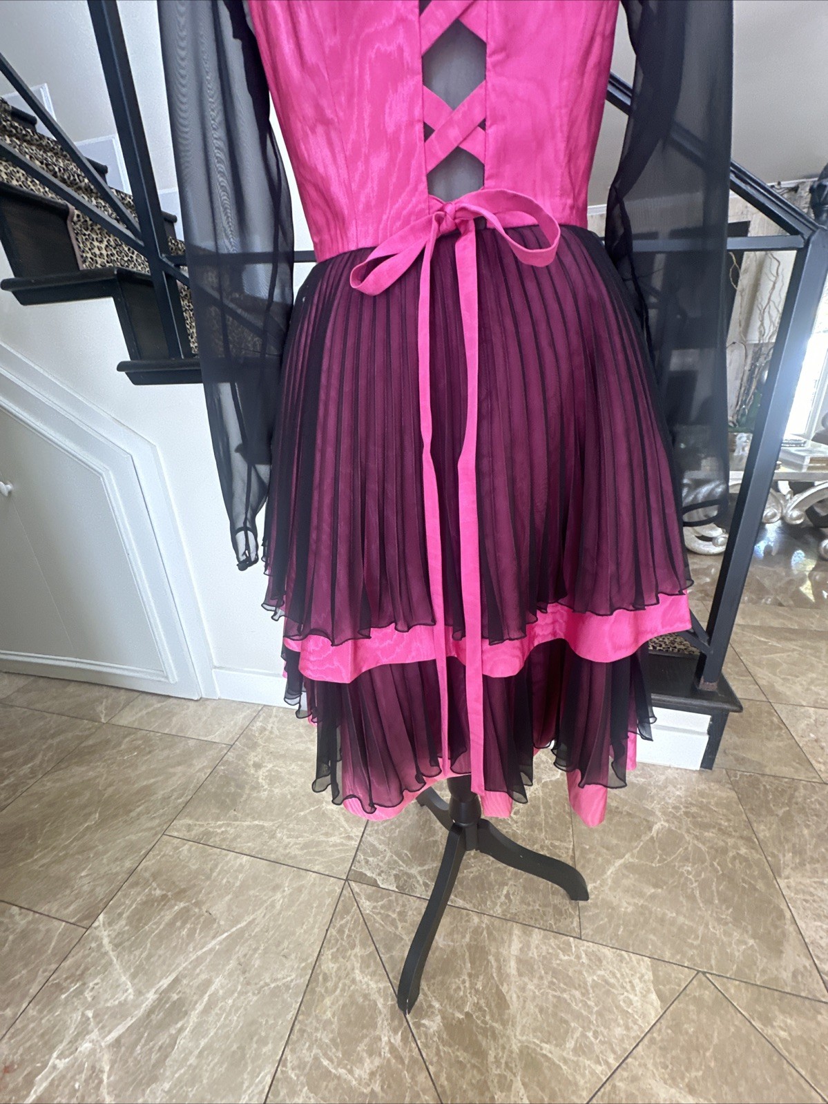 Guy Laroche 80s Pink Moire & Black Chiffon Corseted Tiered Pleated Dress 40