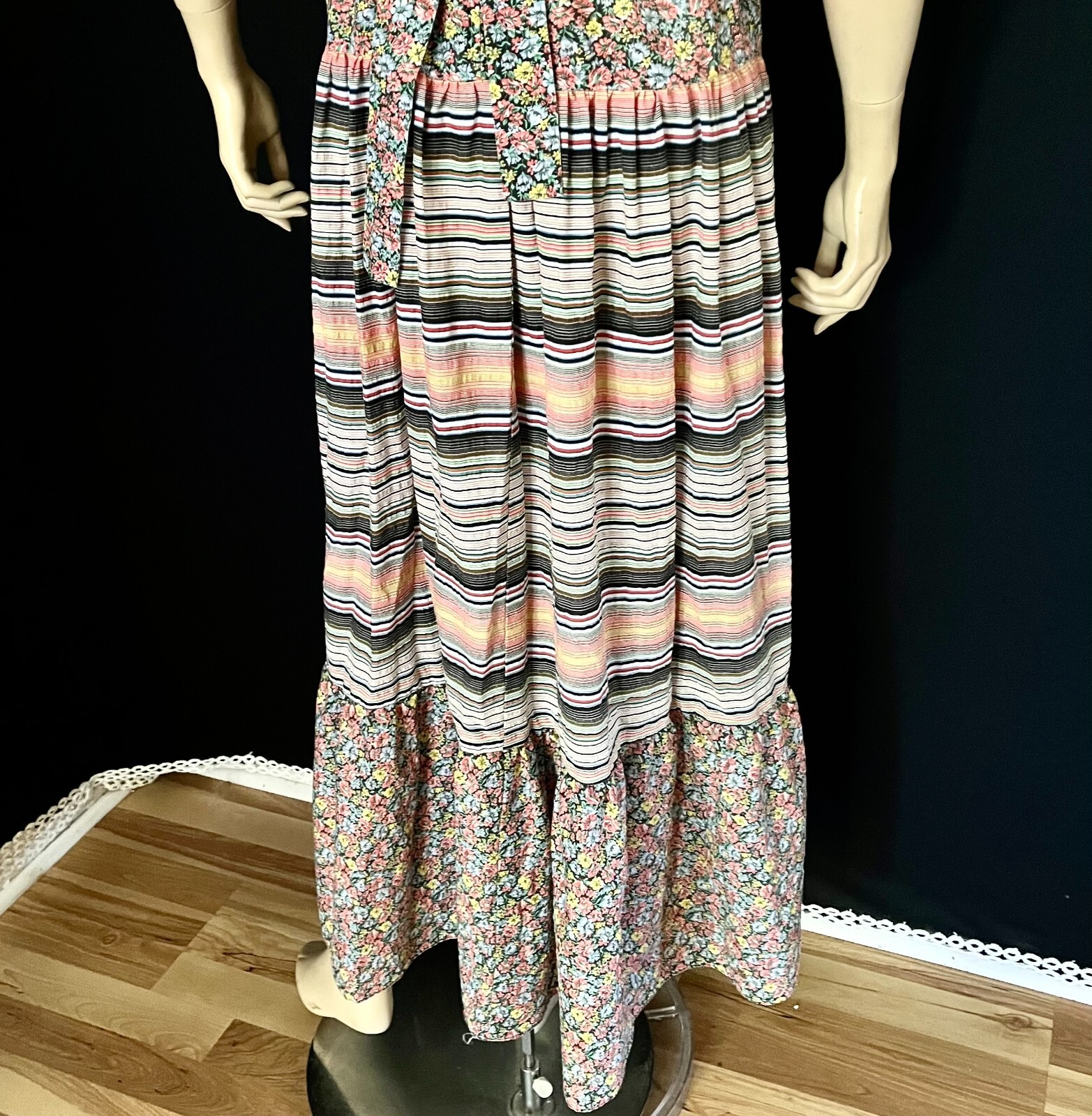 1970s Cottage Core Boho Tiered Maxi Dress, Mr. „B” of SF, California, Sm-Med.