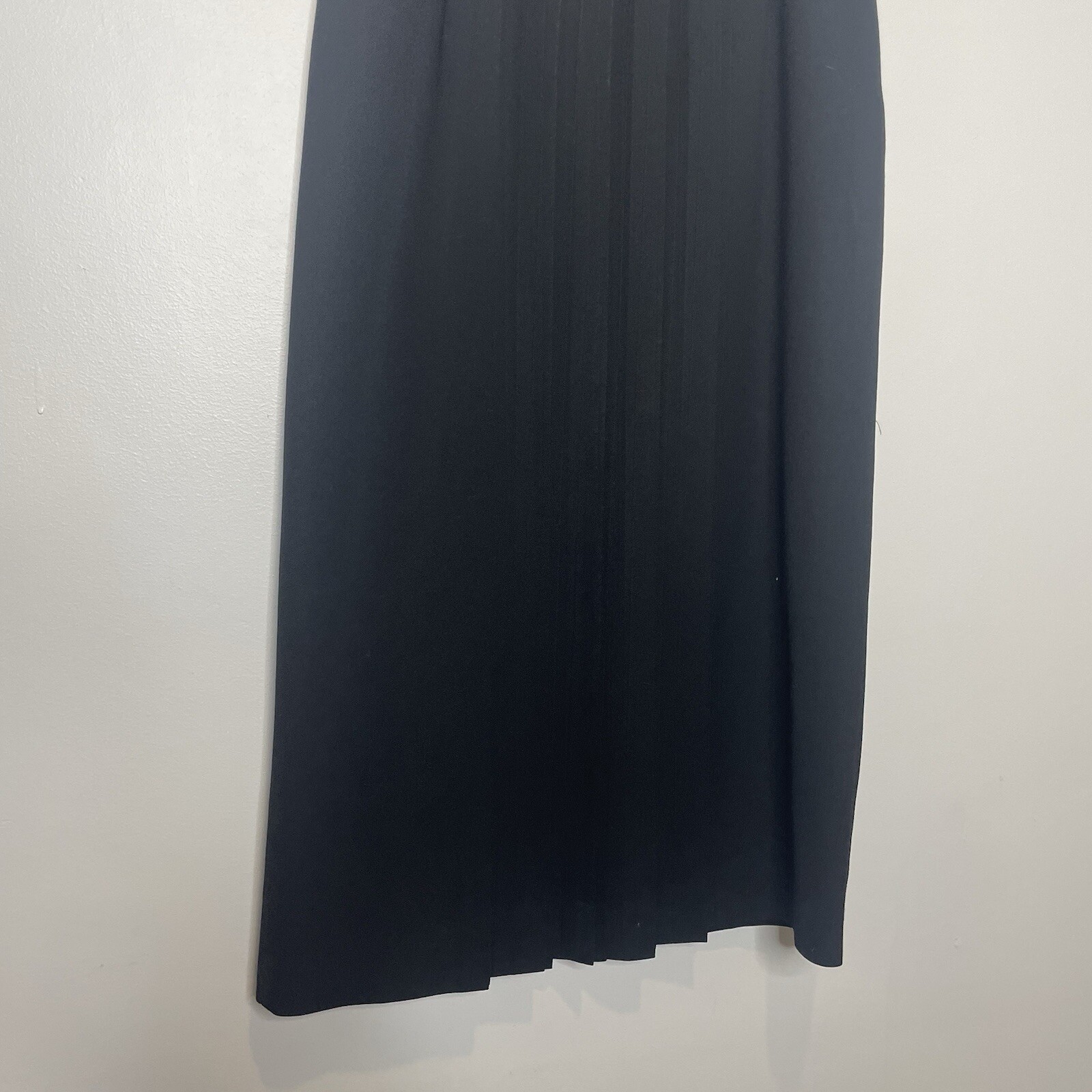 Vintage 80’s David Brooks Black Worsted Wool Pleated High Waist Midi Skirt 10