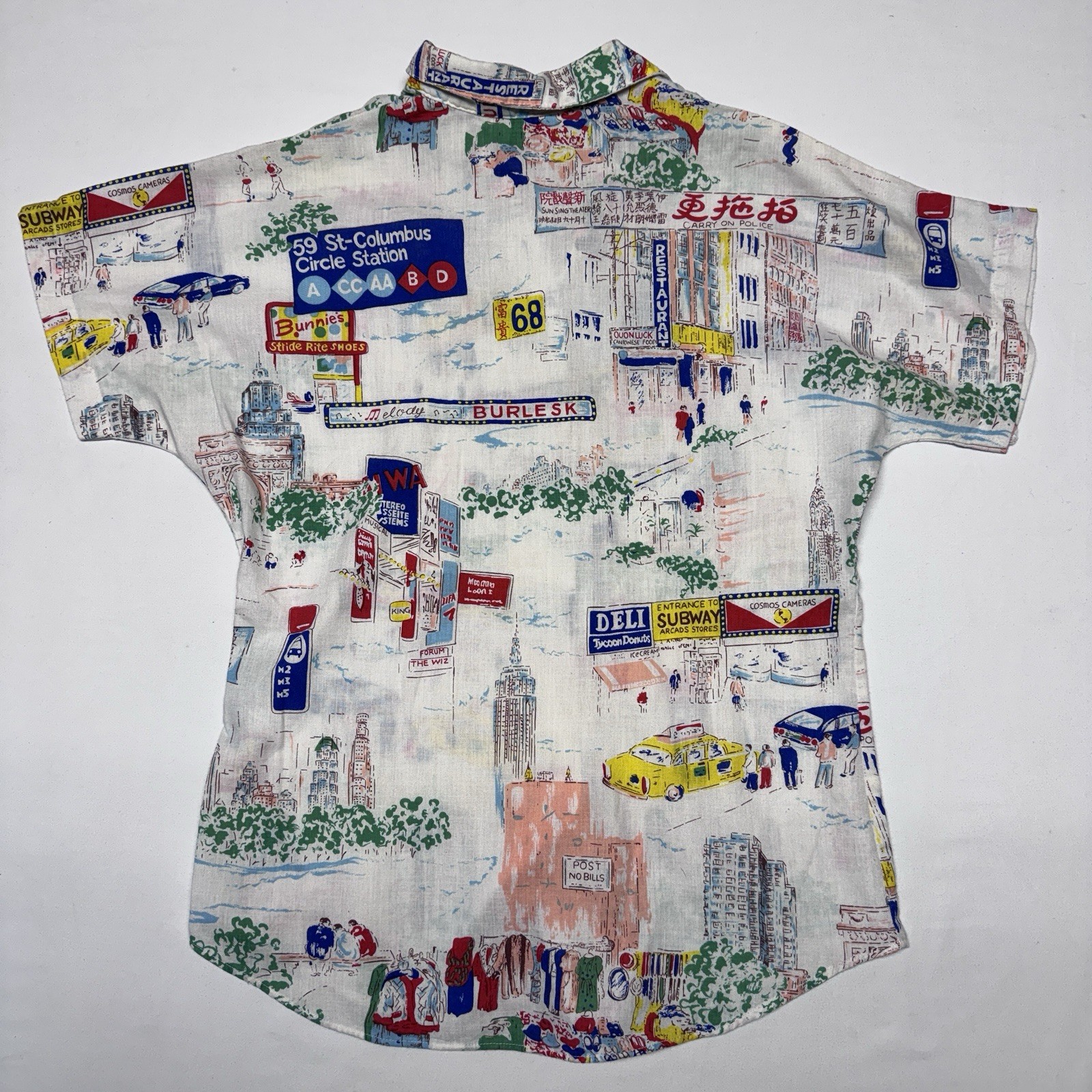 Vintage 70s 80s Women’s Camp Retro Shirt New York City NYC Broadway AOP Sz XS/S