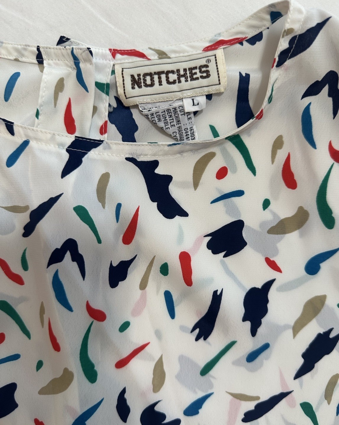 Sheer VINTAGE 90’s Notches Size Large Retro Design Blouse
