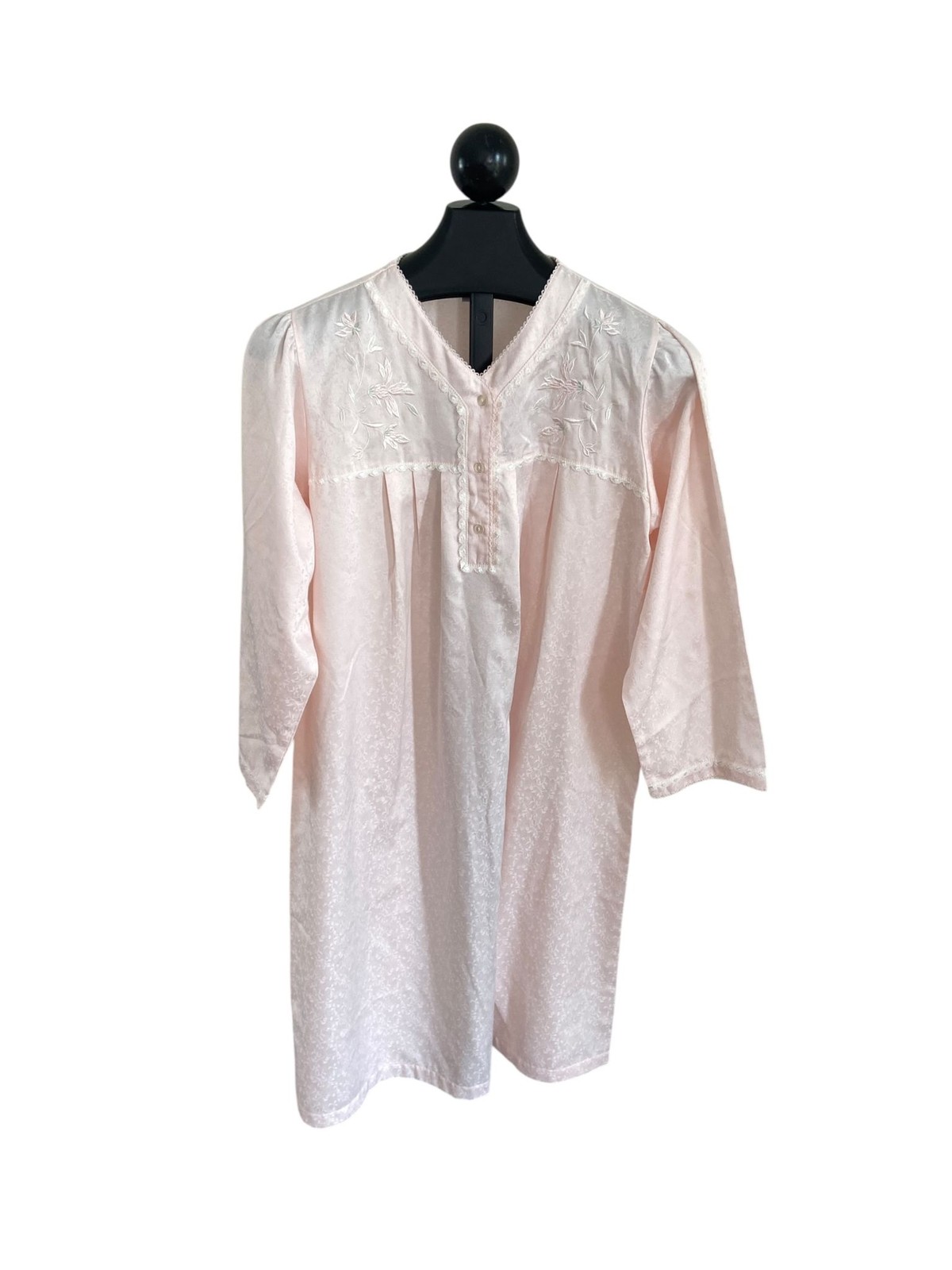 Go Softly Petites PXL Pink Embroidered Satin Nightgown Lace Yoke Pleated
