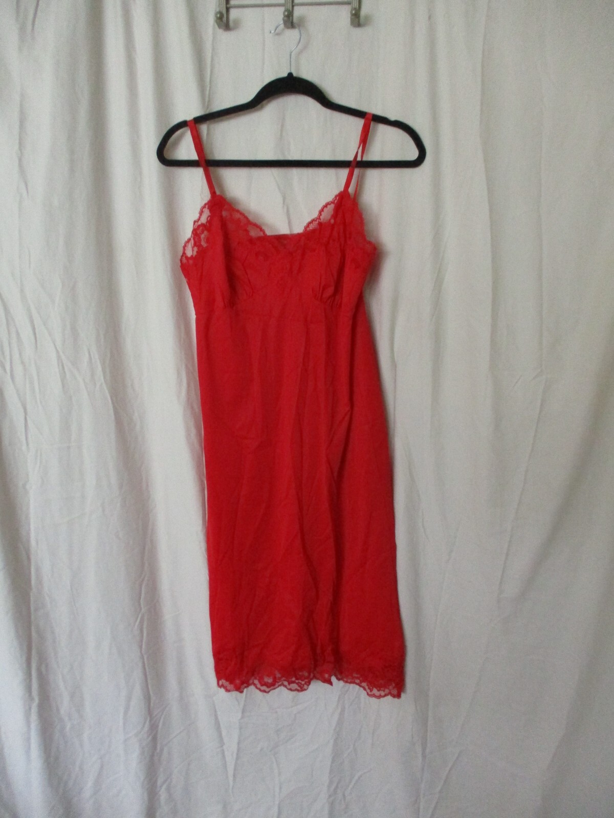 vintage red lingerie slip women’s polyester lace van raatle 36