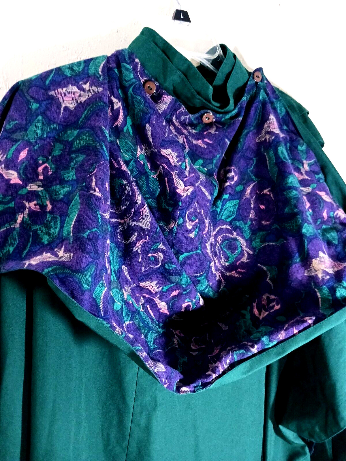J. GALLERY WOMEN’S GREEN PLAID CAPE JACKET COAT SIZE MEDIUM