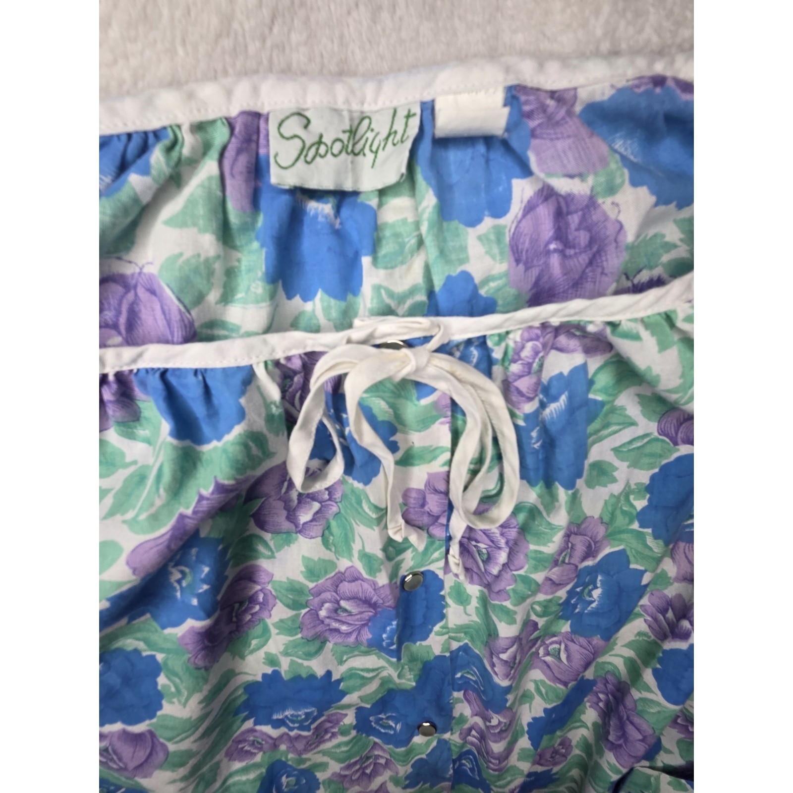 Vintage Spotlight Floral Lounger Dress 🪻 Cottagecore Snap Duster Size Medium
