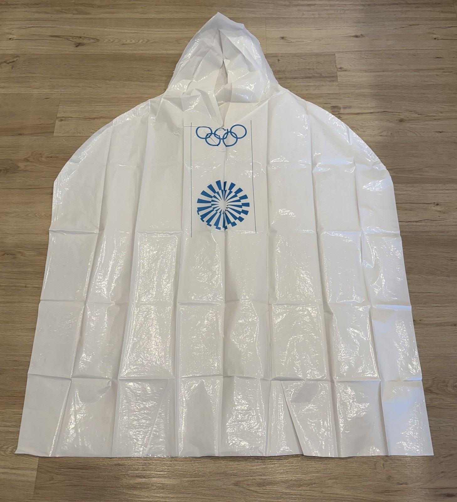 Authentic Vtg 1972 Munich Olympics Rain Cape Poncho Uniform West Germany NEW