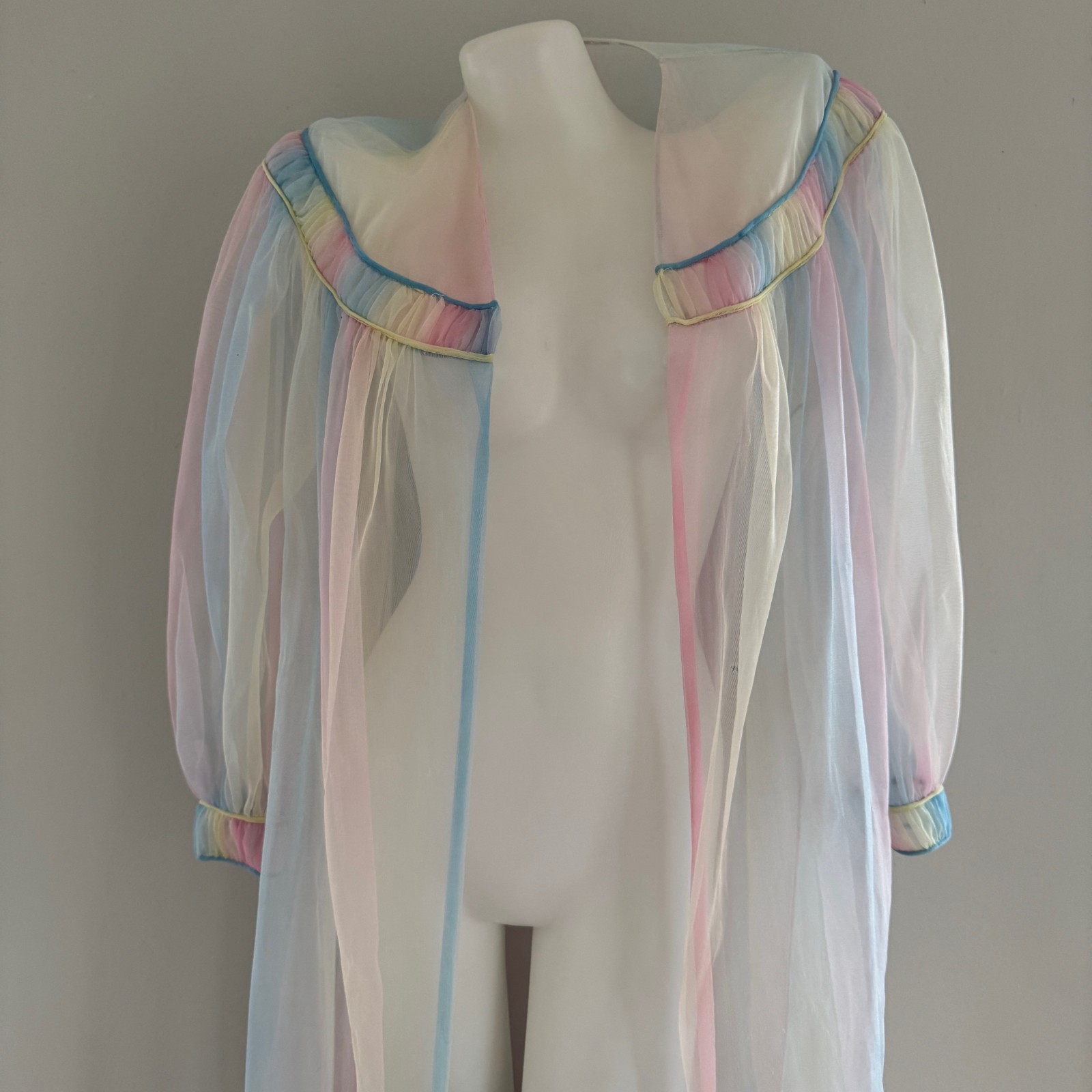 60s vtg DOLSYL Sheer Pastel RAINBOW OMBRE Dressing Gown Chiffon Robe Tent Dress