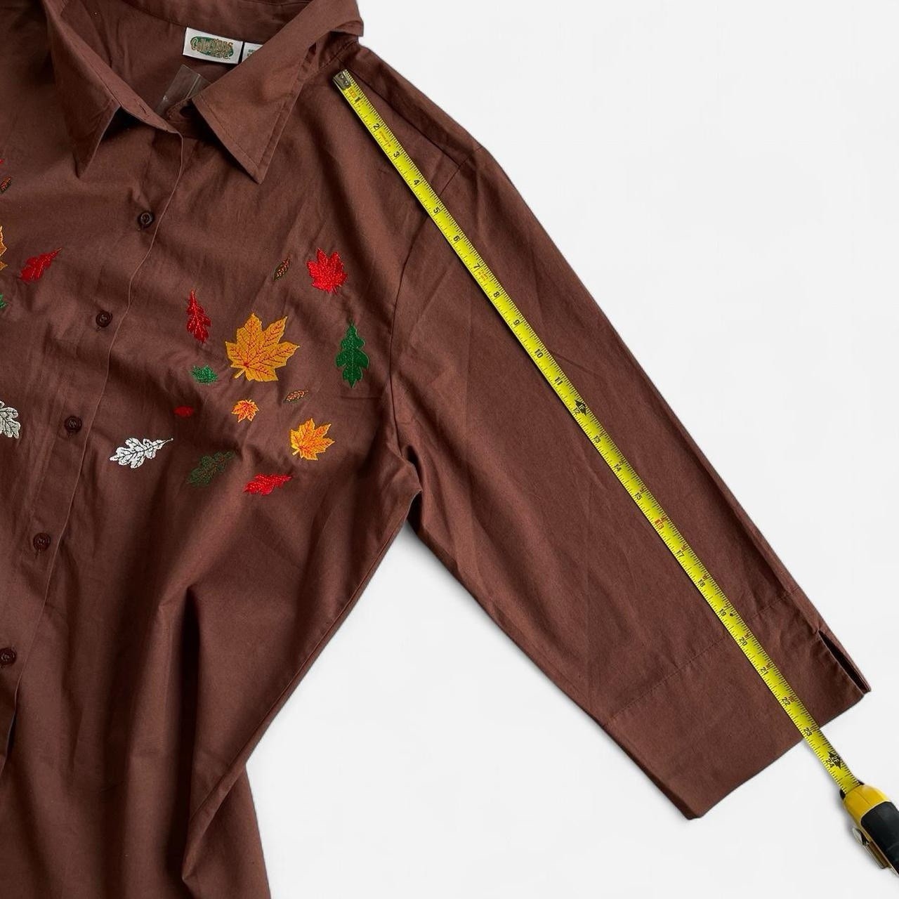 Vintage Collections Etc. 3/4 Sleeves Embroidered Fall Leaves Button Down Shirt