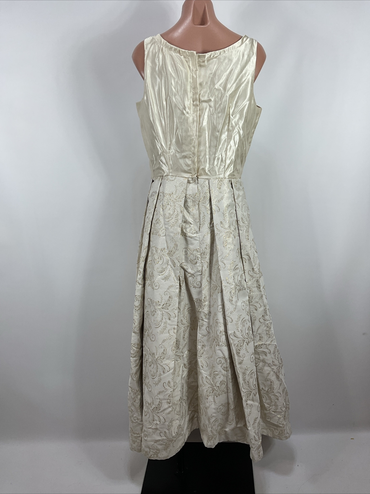 Vintage 60’s Ivory Gold Brocade Full Skirt Dress Drop Pleated Brocade Metallic L