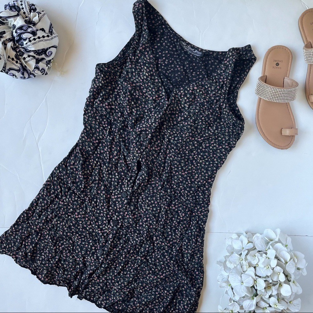 Vintage Y2K inspired All That Jazz Sleeveless Floral Dress