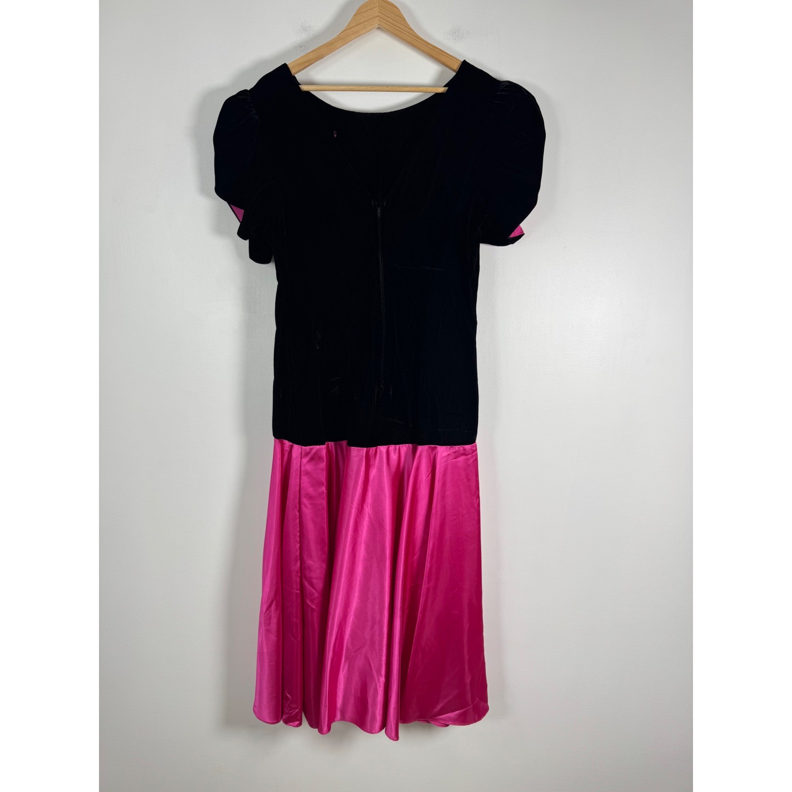 Vintage 80s Evenings by Pantagis Womens 13-14 Prom Dress Black Pink Velvet Satin