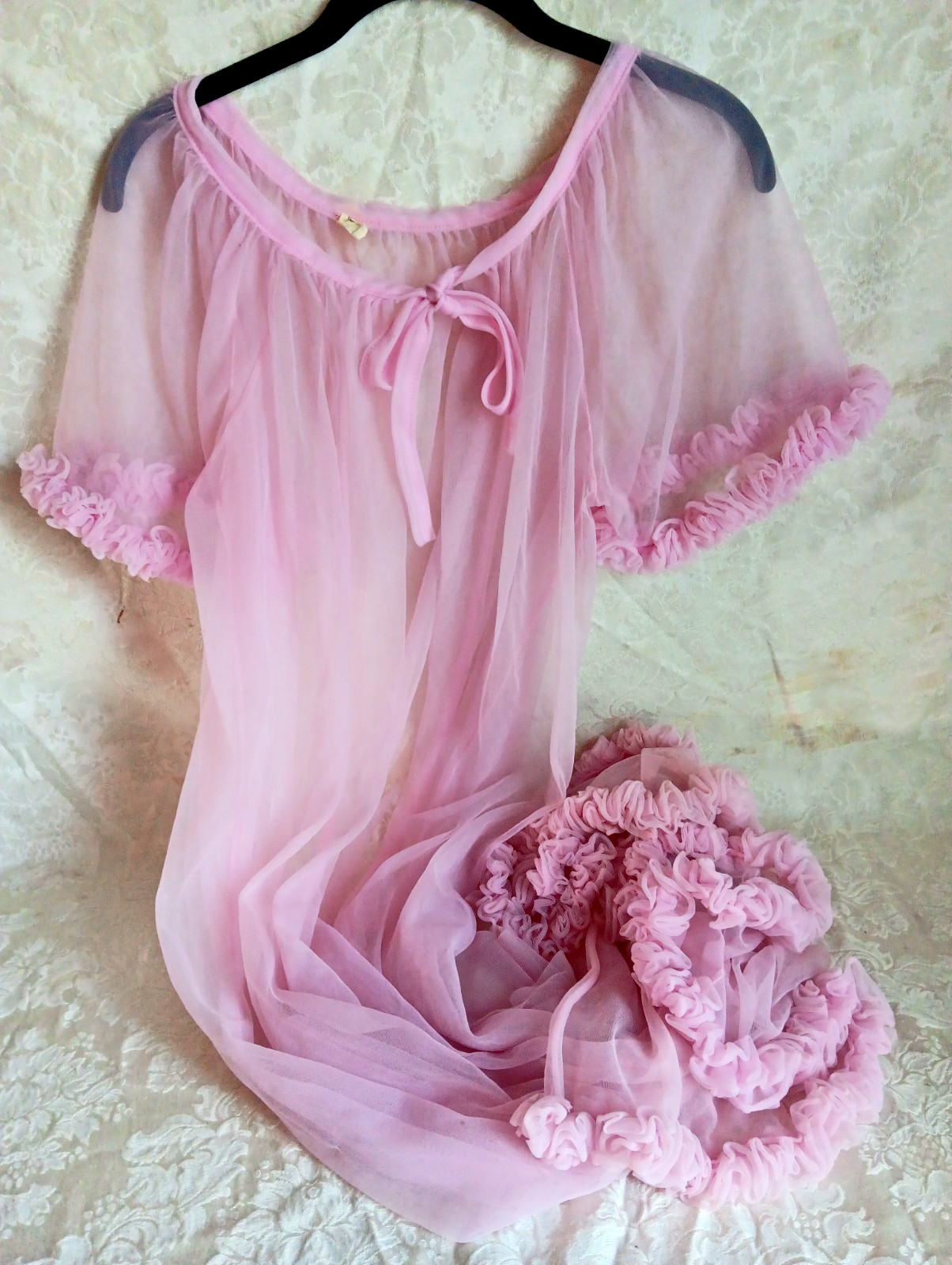 Vintage 100% Nylon Baby Doll Peignoir Pink Ruffles Sleeve & Hem, Size L