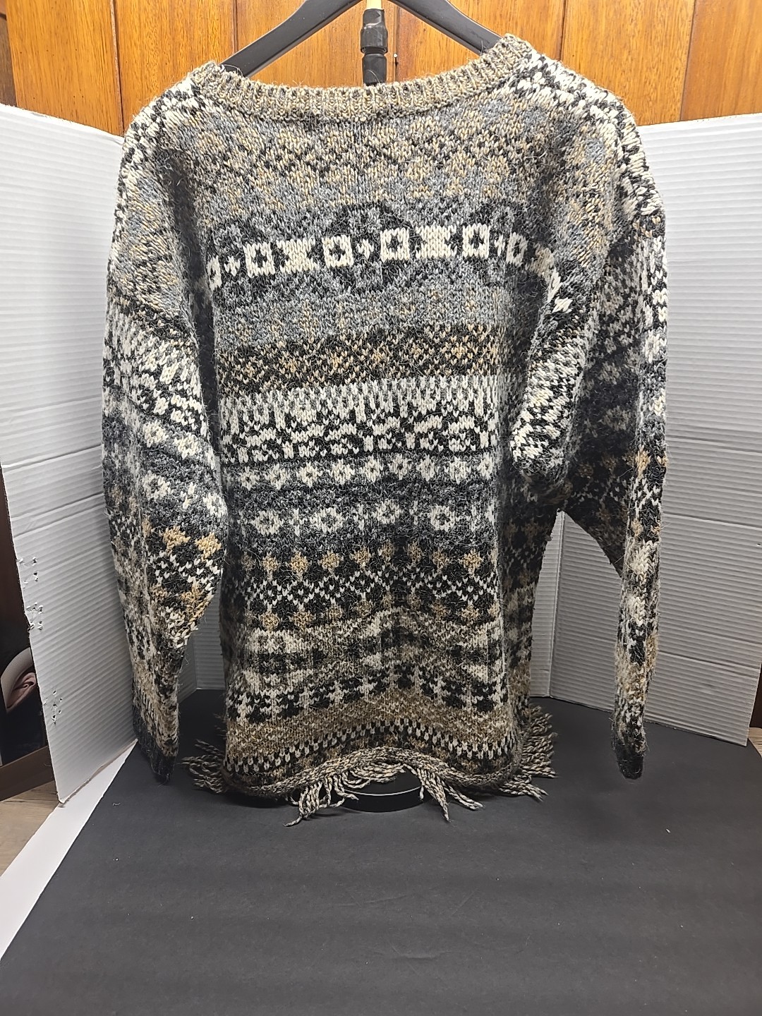 Stylish Potomac Sport Vintage Knot Sweater/Cozy Wool Blend, Size L/ classic look