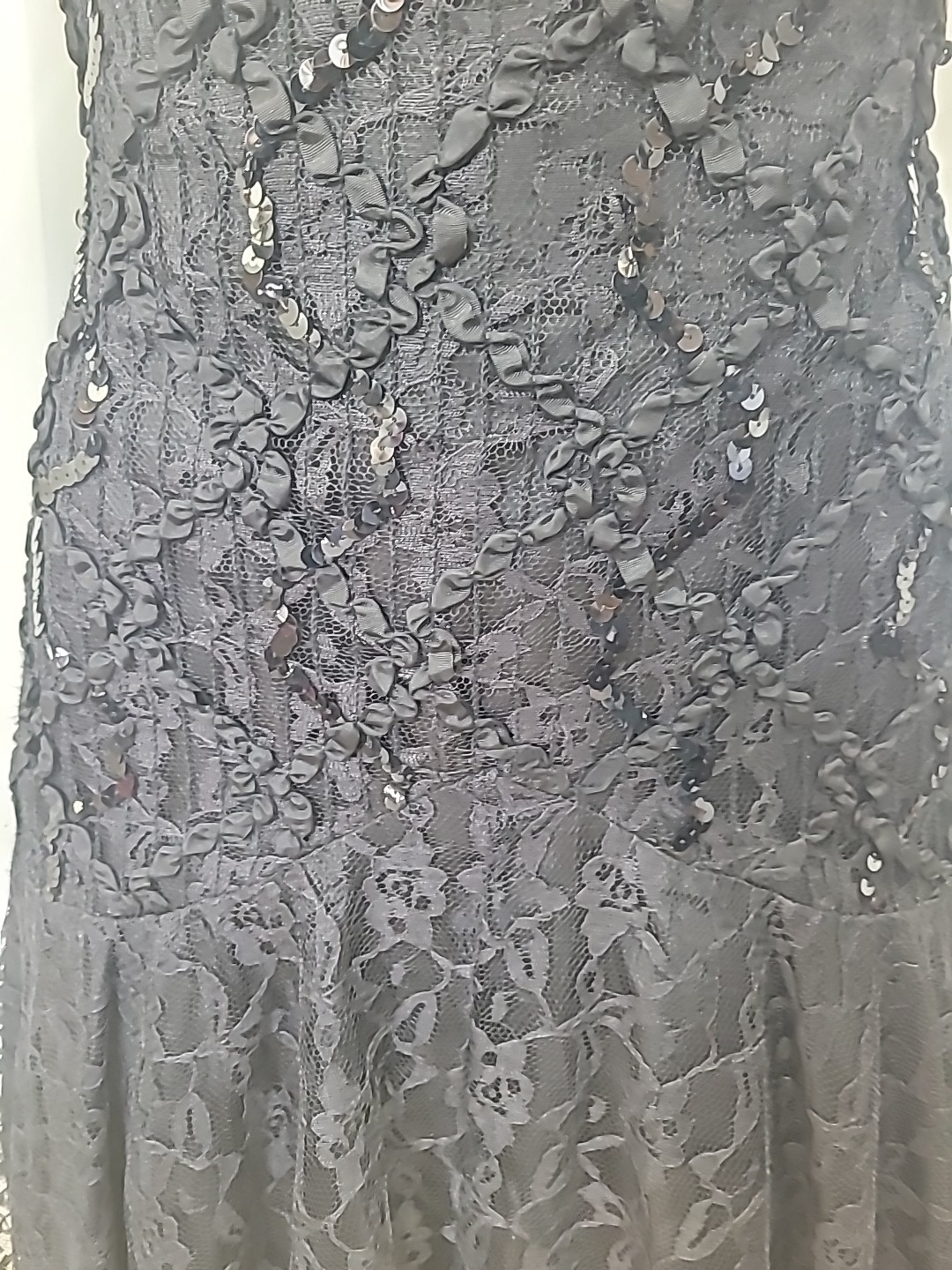 Vintage HW Collections Black Lace Dress Sequin Drop Waist Flutter Sleeve Size S