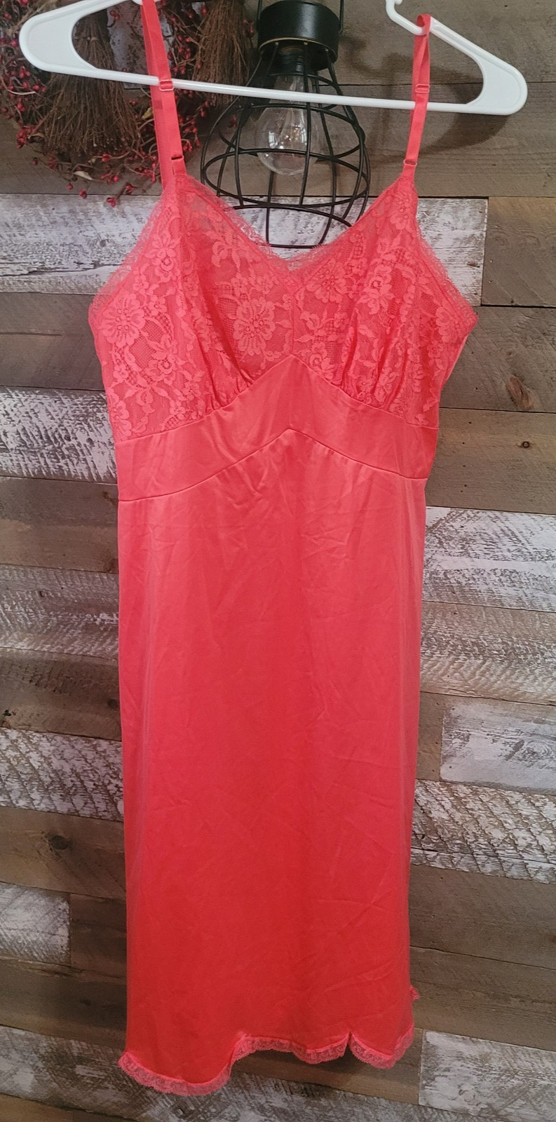 Vintage VANITY FAIR Full Slip Dress LACE Sz S 34 Tricot Nylon 60’s coral orange
