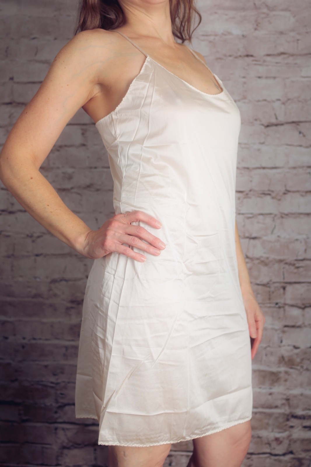 Vanity Fair Vintage Glam Soft Silky Satin Full Slip Nightgown 36 Small Ivory