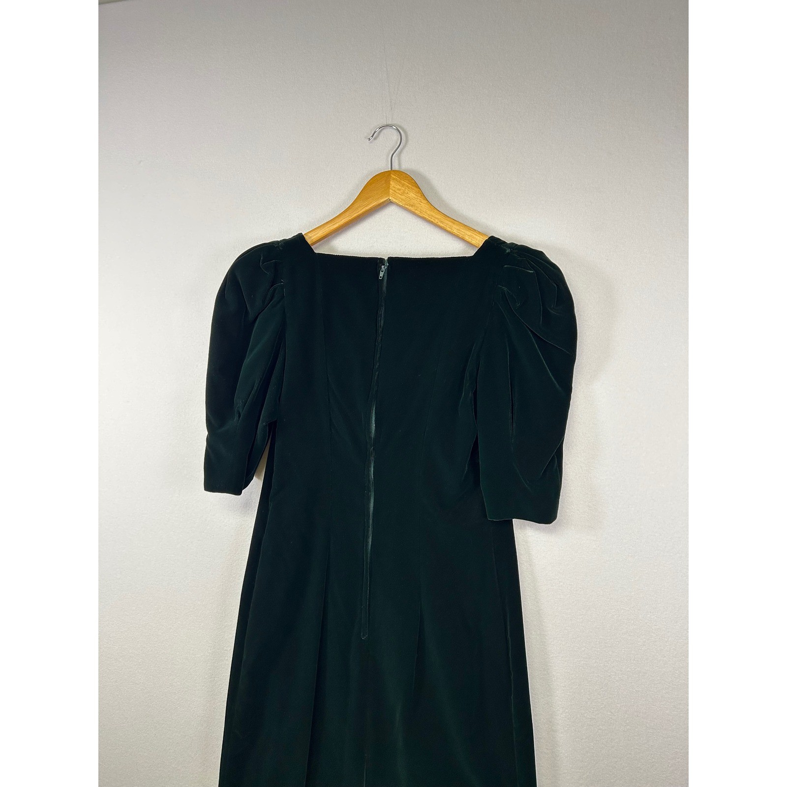 Vintage 90s Cachet by Bari Protas Velvet Midi Dress Women 7/8 Dark Green