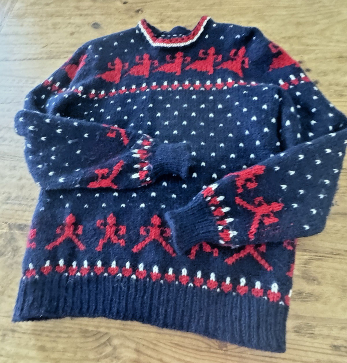 Vintage Norwegian Hand Knit 100% Wool Navy Red Pullover Sweater Sz S