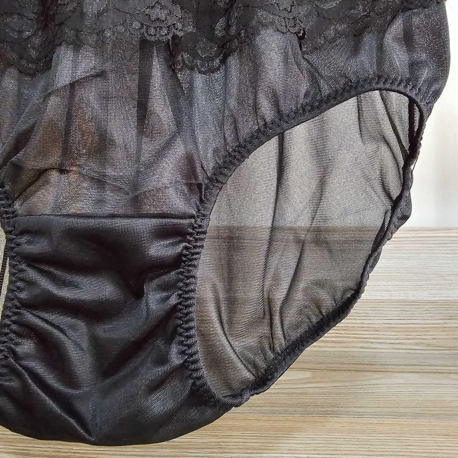 Vintage Sheer Nylon Panty Black Sissy Flower Lace Granny Brief Size 8 Hip 39-43″