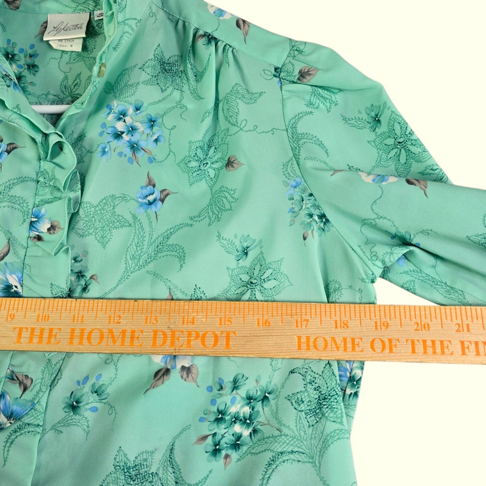 Vintage Floral Ruffle Blouse Womens 8 Mint Green Victorian Style Pastel Grandma