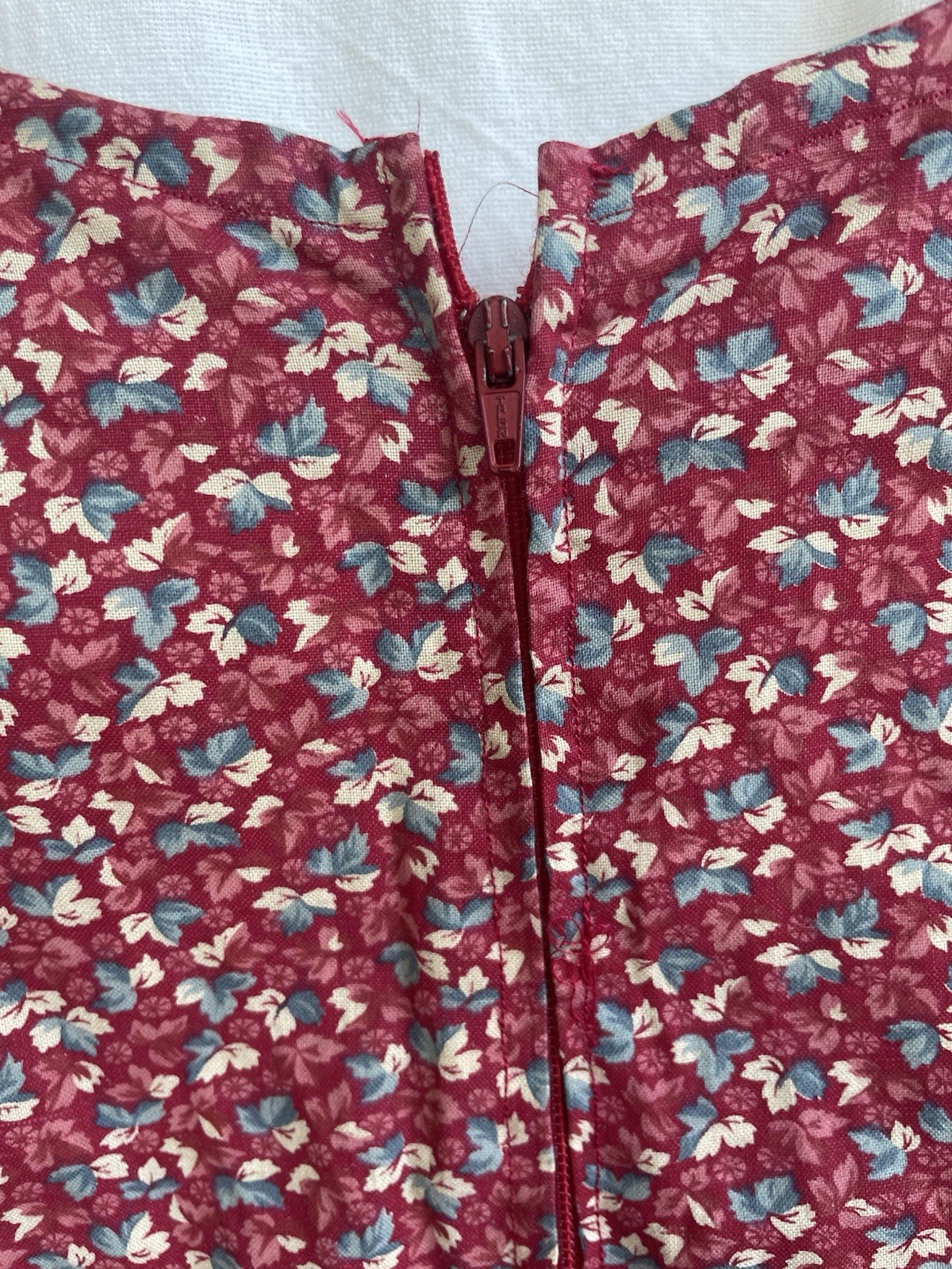 Handmade Vintage Red Floral Dress Cottage Prarie Country Trad Farm Wife S/M