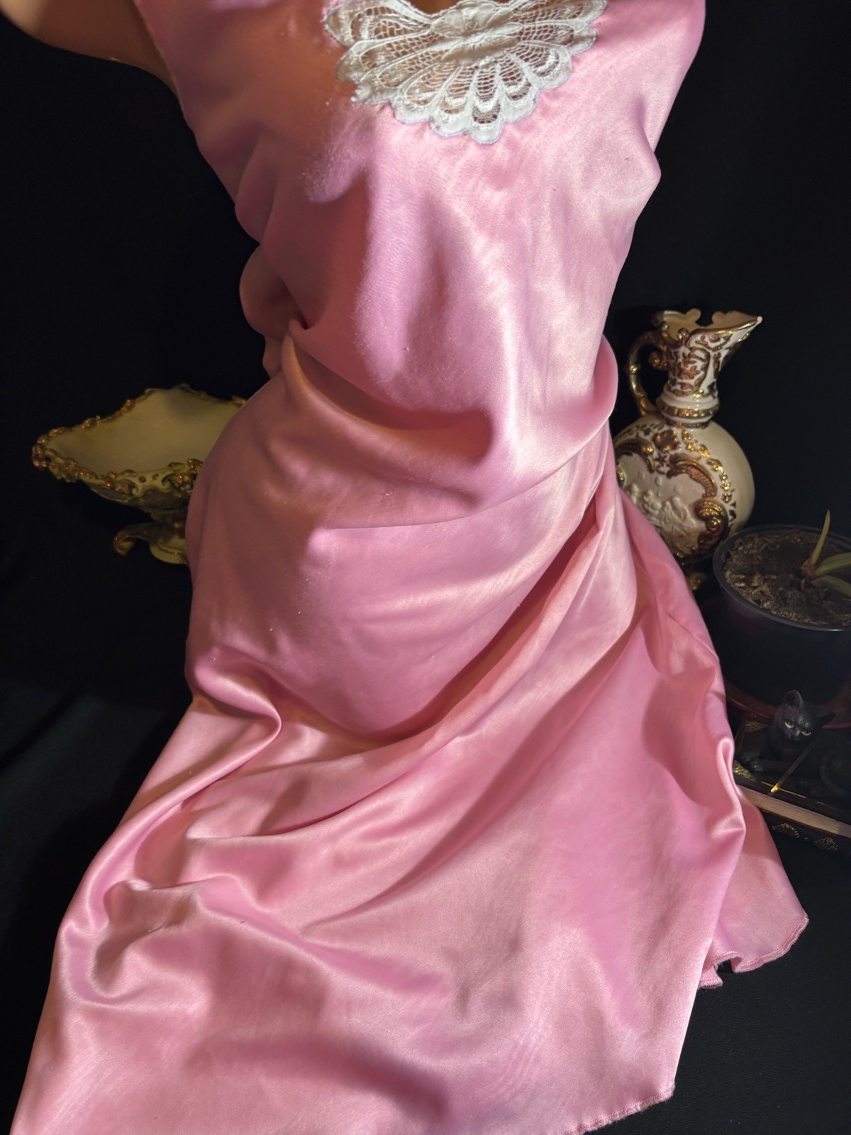 Vtg Satin Soft Pink Anastasia w Strips in gown Nightgown Negligee Gown w Lace
