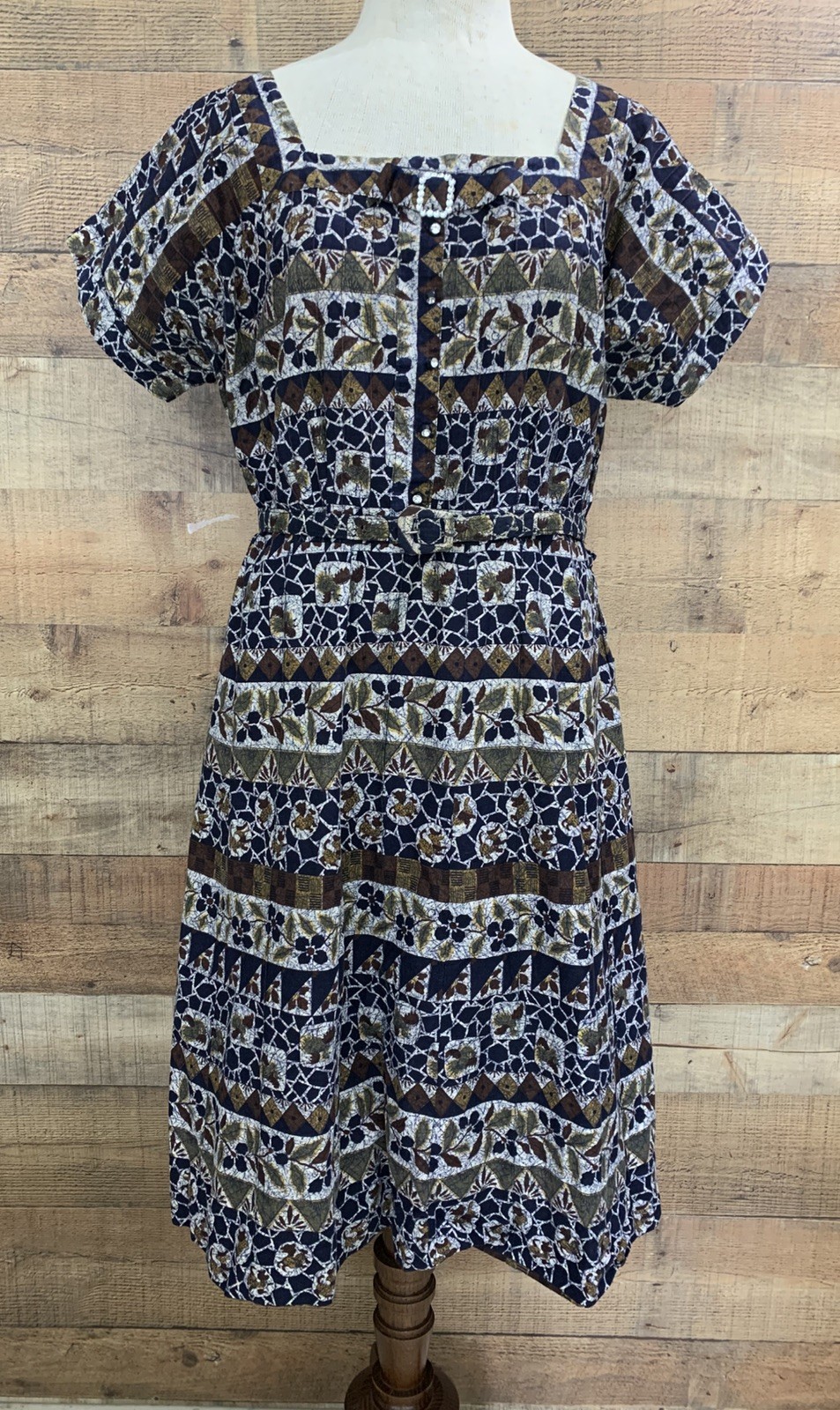 Vintage early 1950’s Batik Cotton Side Metal Zipper Belted Dress Bust 42”/35” W