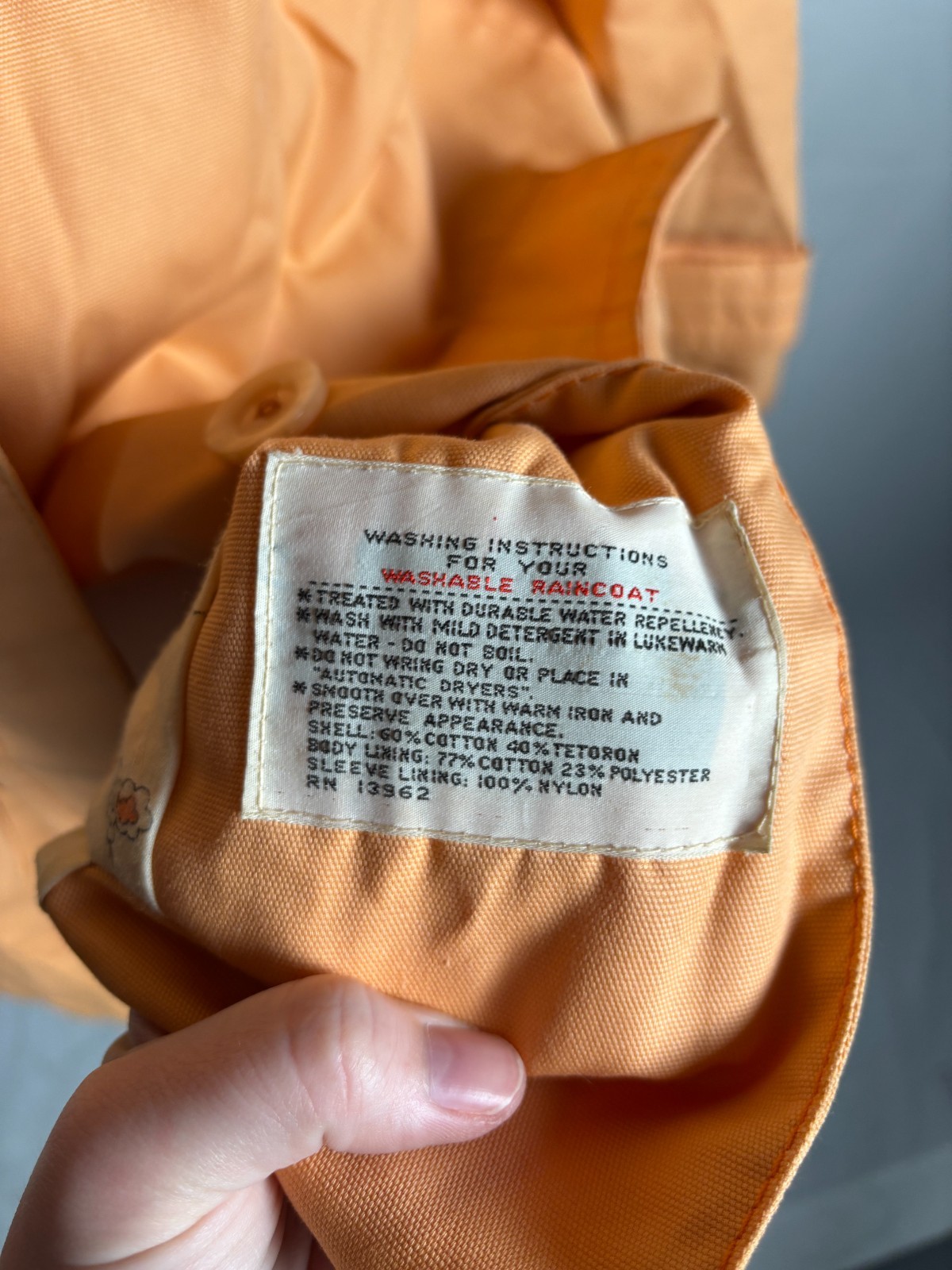 Vintage 70s Fleet Street Rain/Shine Coat Sherbet Orange Trench Coat Sz XS/S