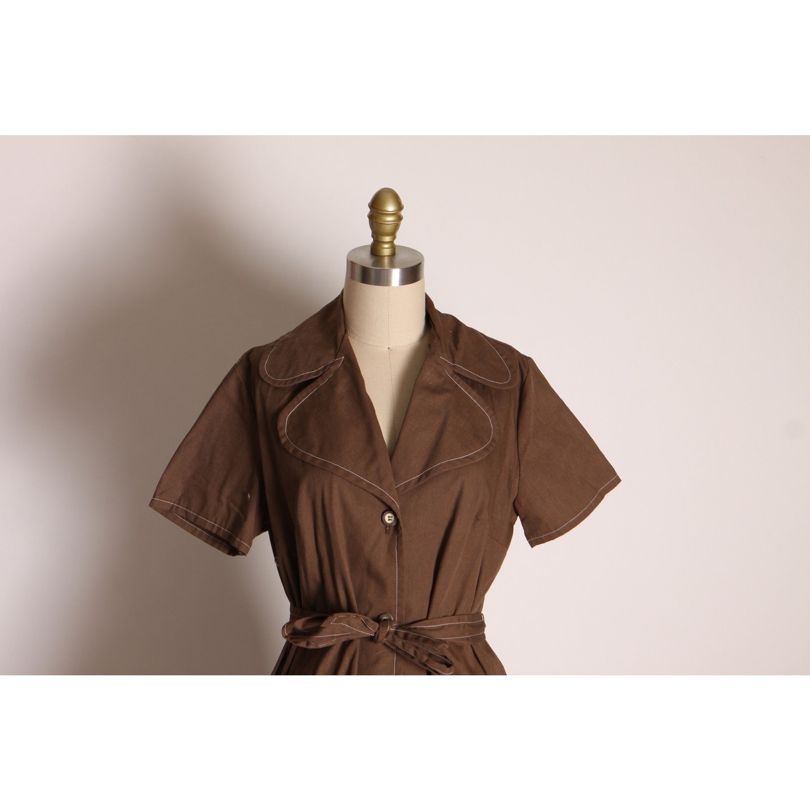 1970s Brown Button Up Short Sleeve Dog Ear Collar Belted Dress by Ship N’ Shore