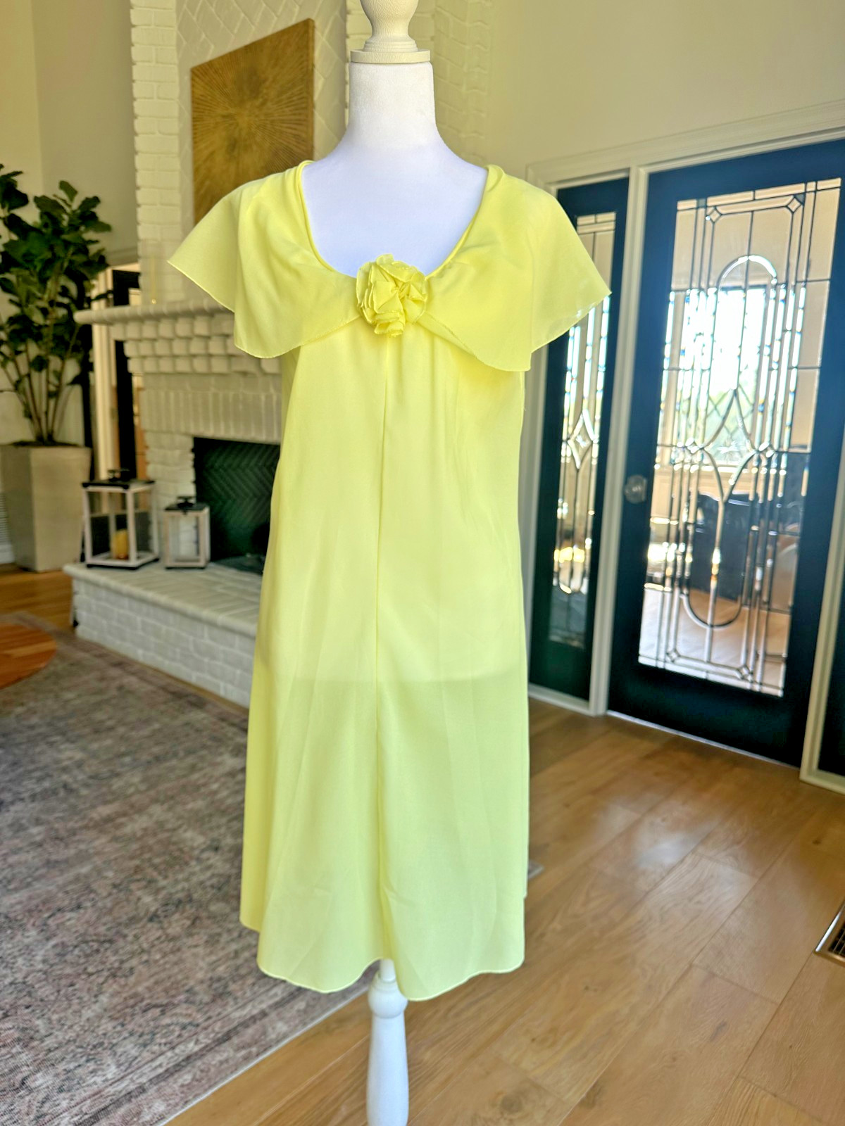 Vintage 70s Lala’s Saks Fifth Avenue Chiffon Nightgown Peignoir Gown Yellow
