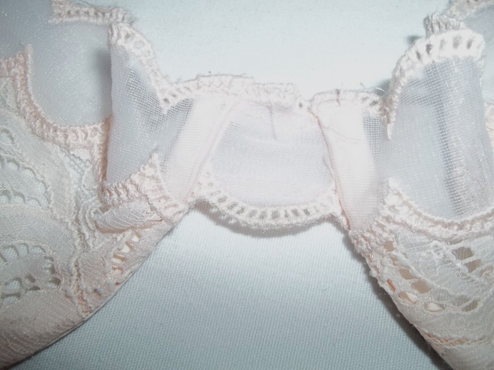 Vintage Rare Christian Dior Intimates 4758 Pink Lace Bra sz 36C Made in USA