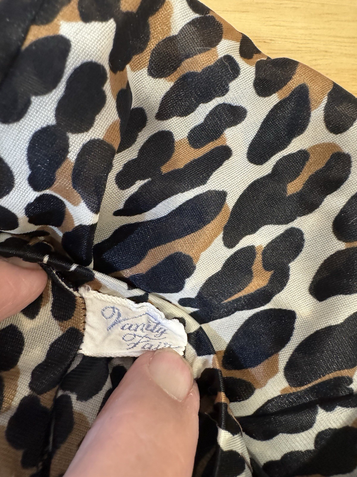 Vintage VANITY FAIR Leopard PETTIPANTS Size 4 & Bra Size 36C Nylon Lingerie Set