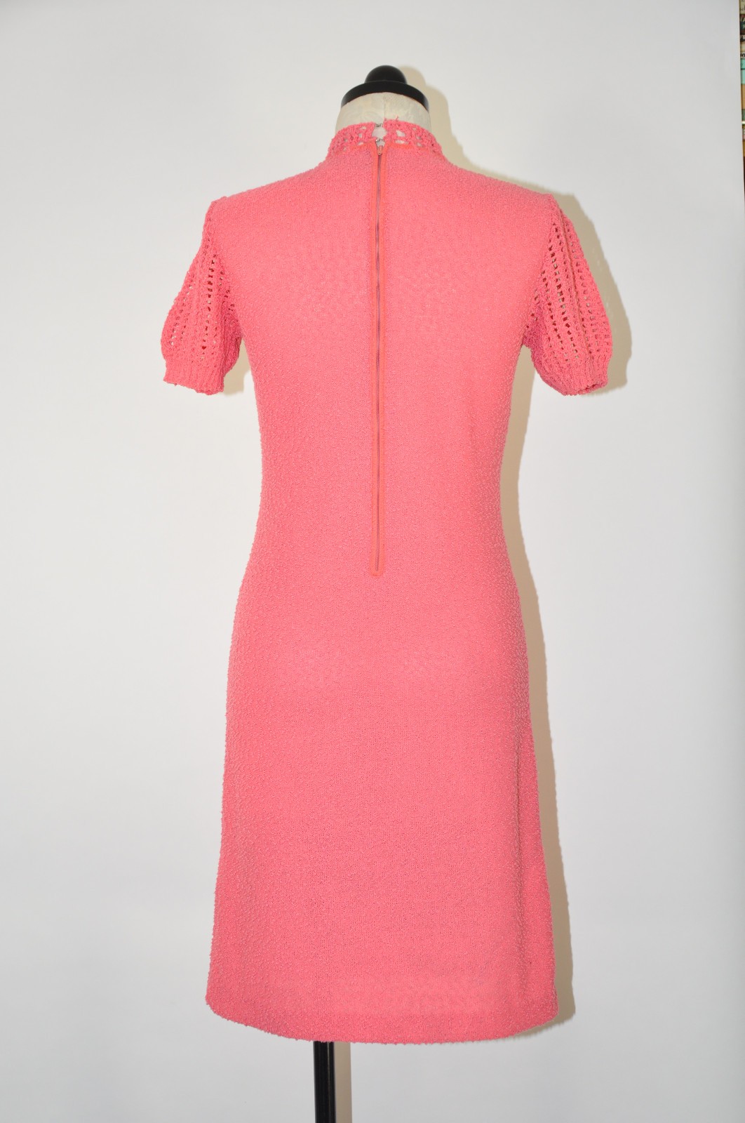 60s Vintage Salmon Pink Cotton Boucle Knit Short Sleeve Sweater Dress Women XS S