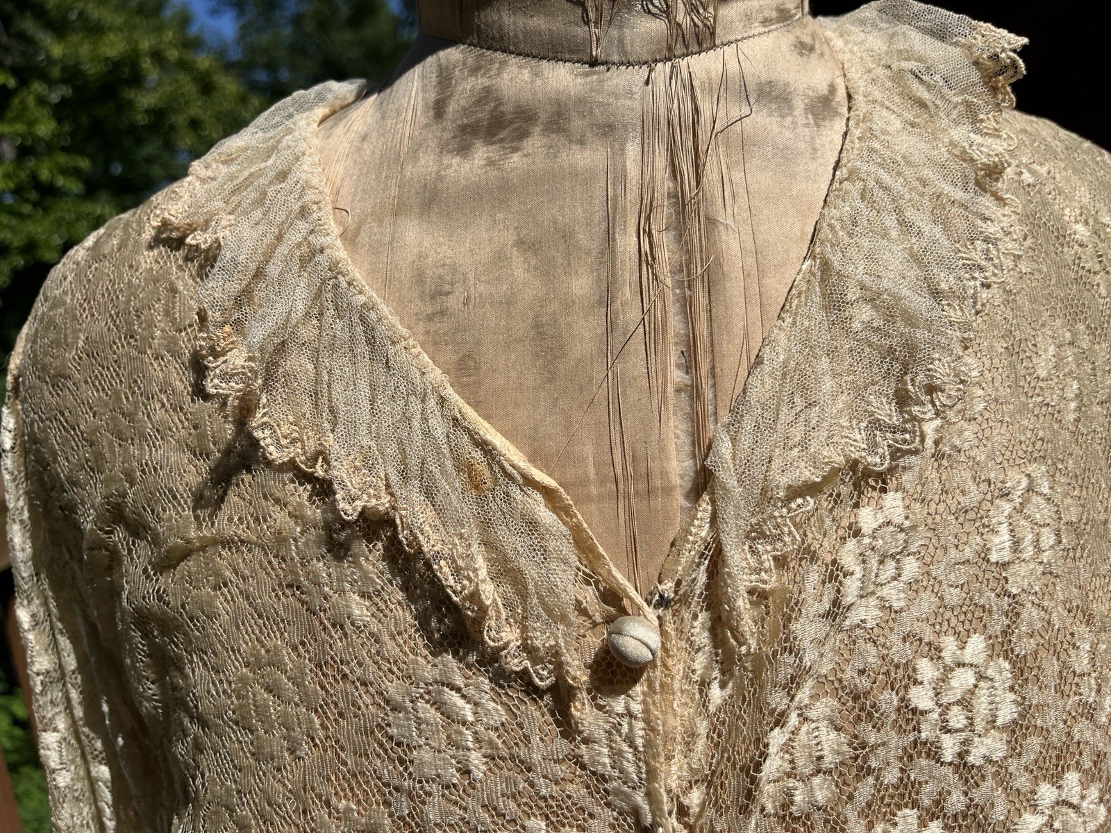 Ladies Edwardian, Floral Lace Blouse, Long Sleeves, Cloth Covered Buttons