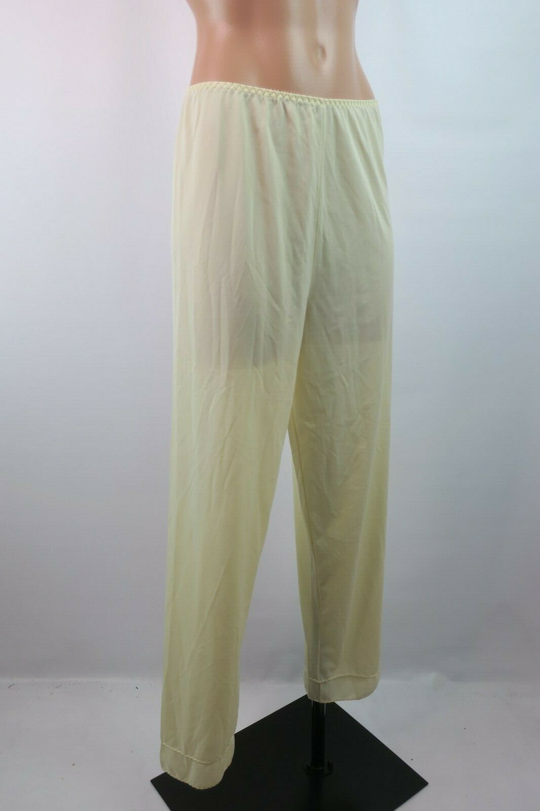 VTG 70s USA WONDER MAID Sz M Nude Hi Waisted Antron Nylon Slip Pants Lace Trim