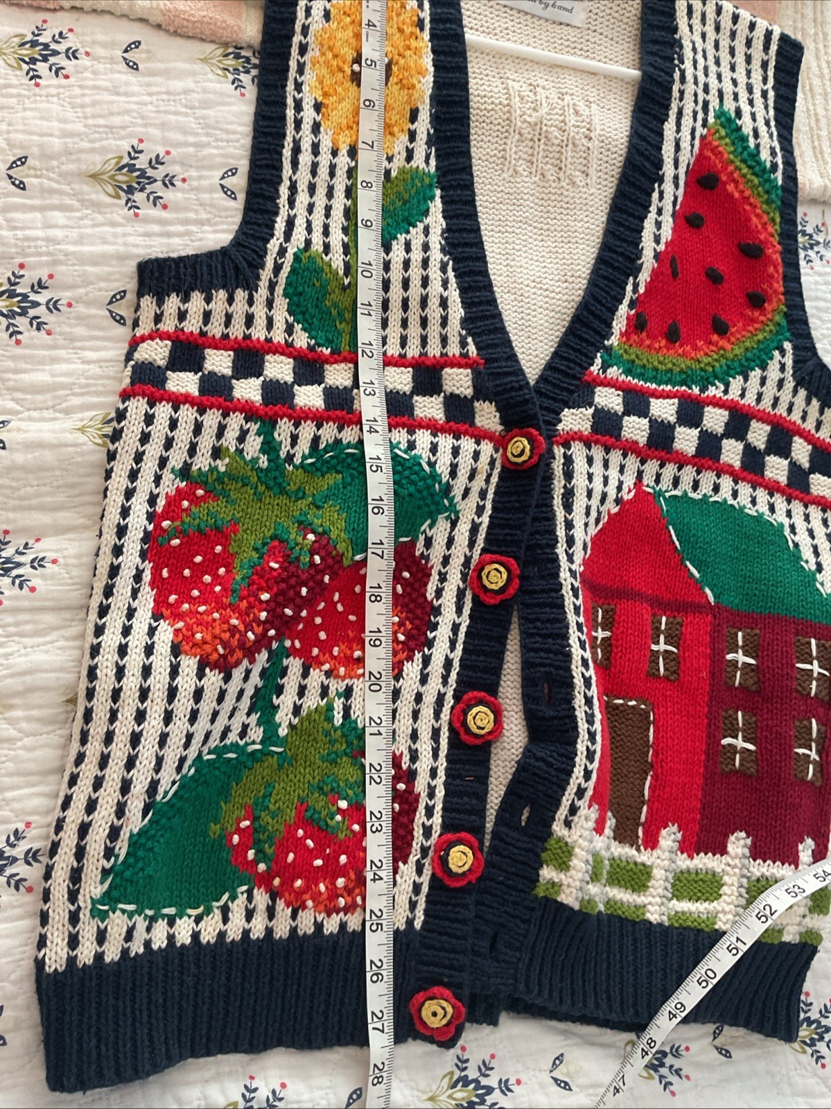 Vintage Marisa Christina Classics Medium Hand Knitted Vest Fruit Flower 80’s