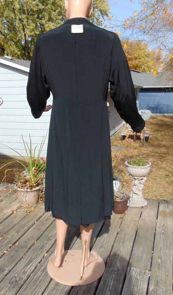 VTG 40s Forstmann Black Gabardine Belted Back Fitted Coat 34W