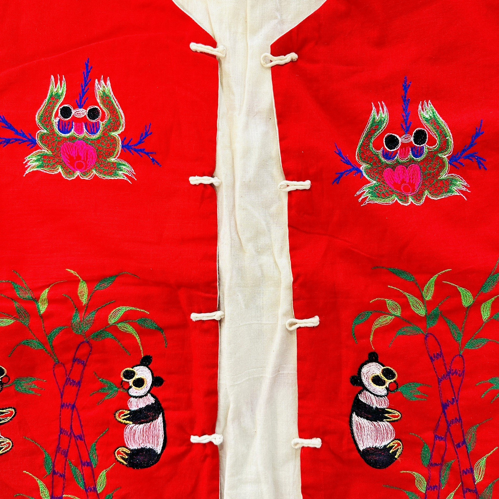 Vintage Embroidered Asian Vest Dragon Panda Frog Chinese Beautiful