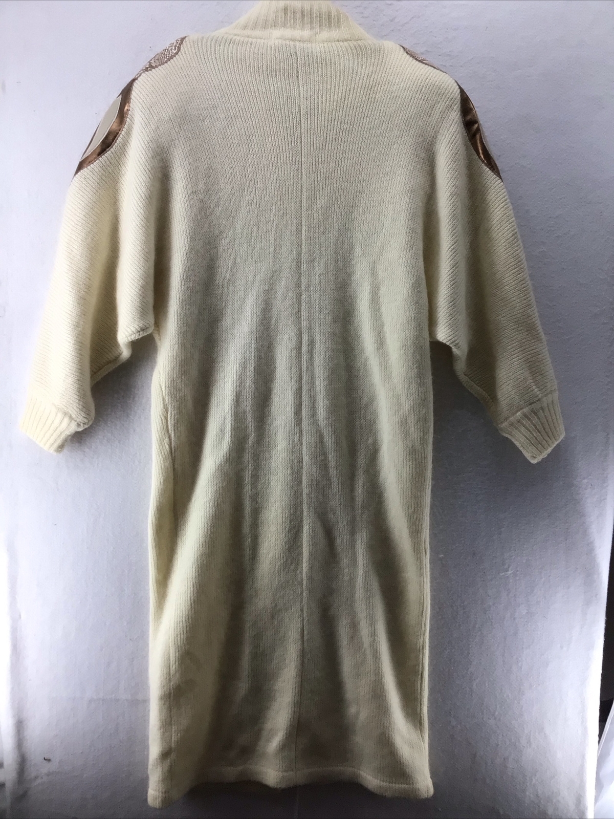 Vintage I.B. Diffusions Woman’s Small Ivory Cardigan Coat