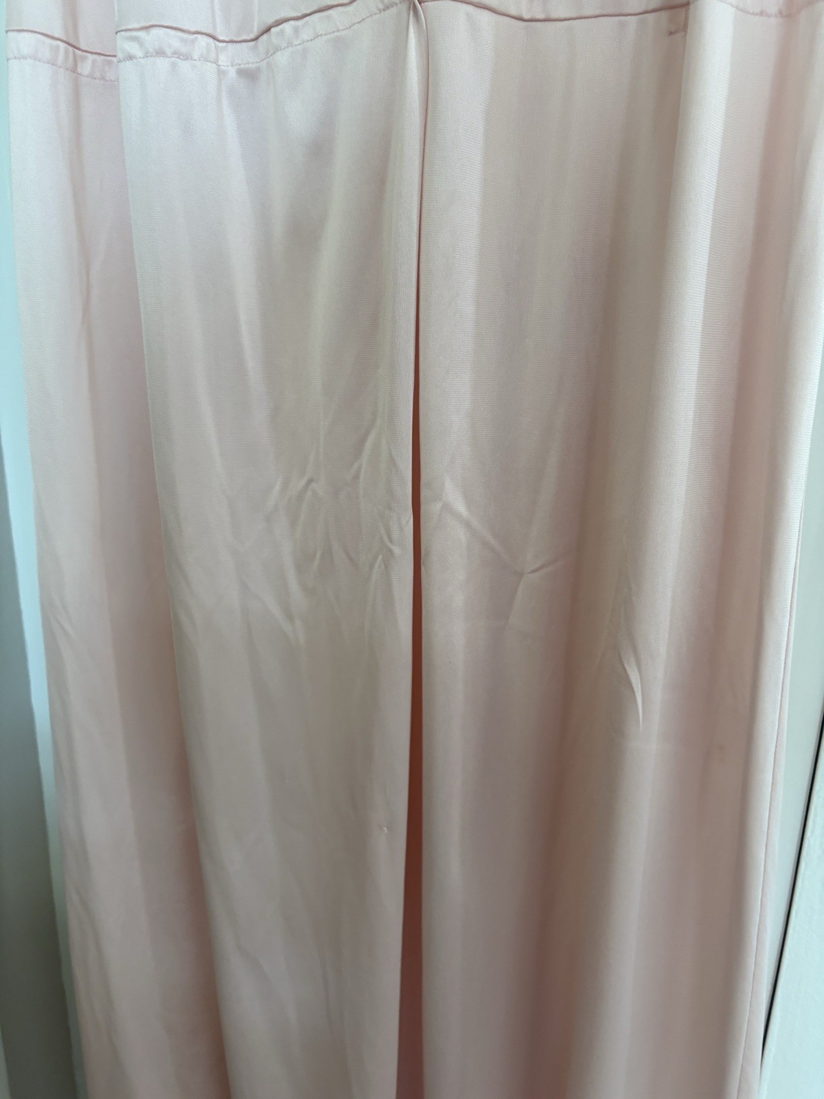VINTAGE JOLIE TWO Pink Nylon Shiny Satin Maxi Robe Gown Medium M Floral Lace