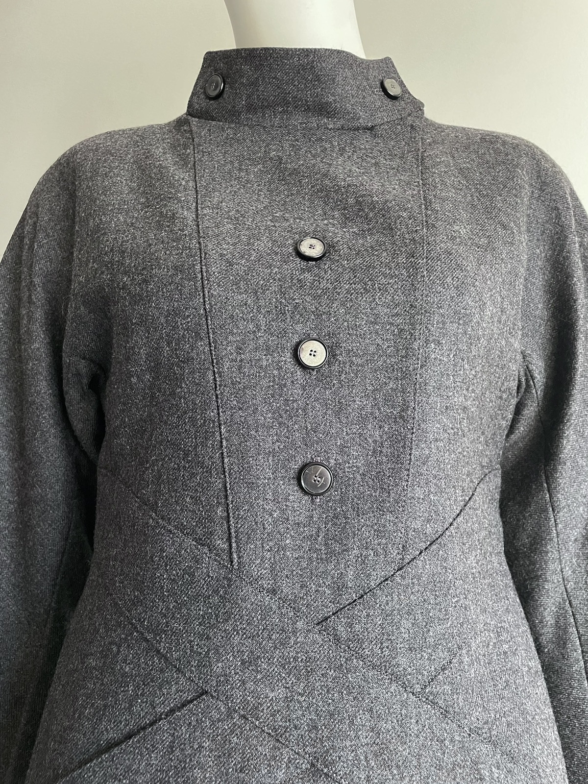 Vintage 1980s Chloe Gray Wool Dress Cross Front Buttons Shoulder Pads Size XS