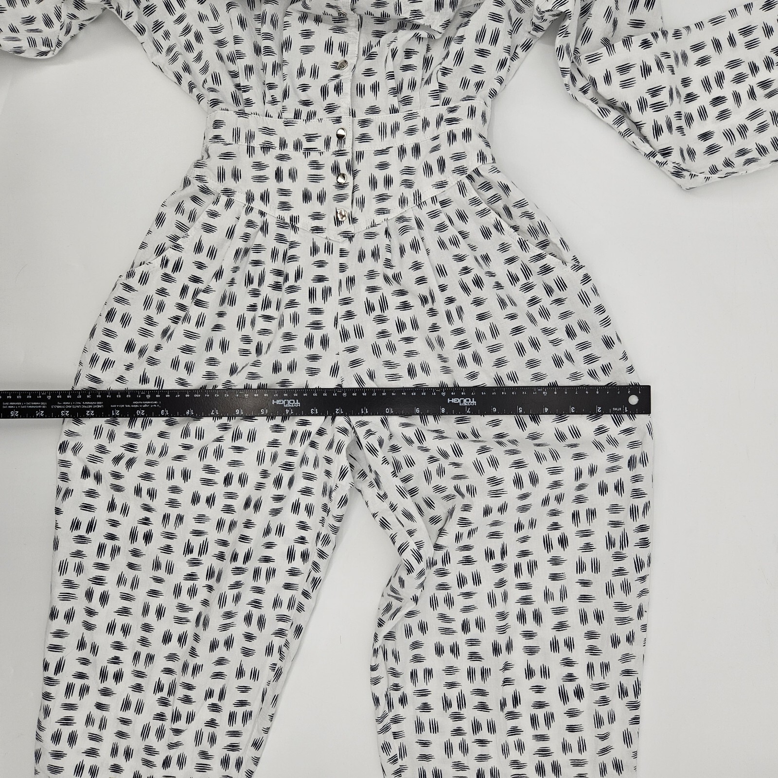 Vintage 80s FADS Cotton Jumpsuit Women’s size 9/10 White Print Shoulder Pads USA