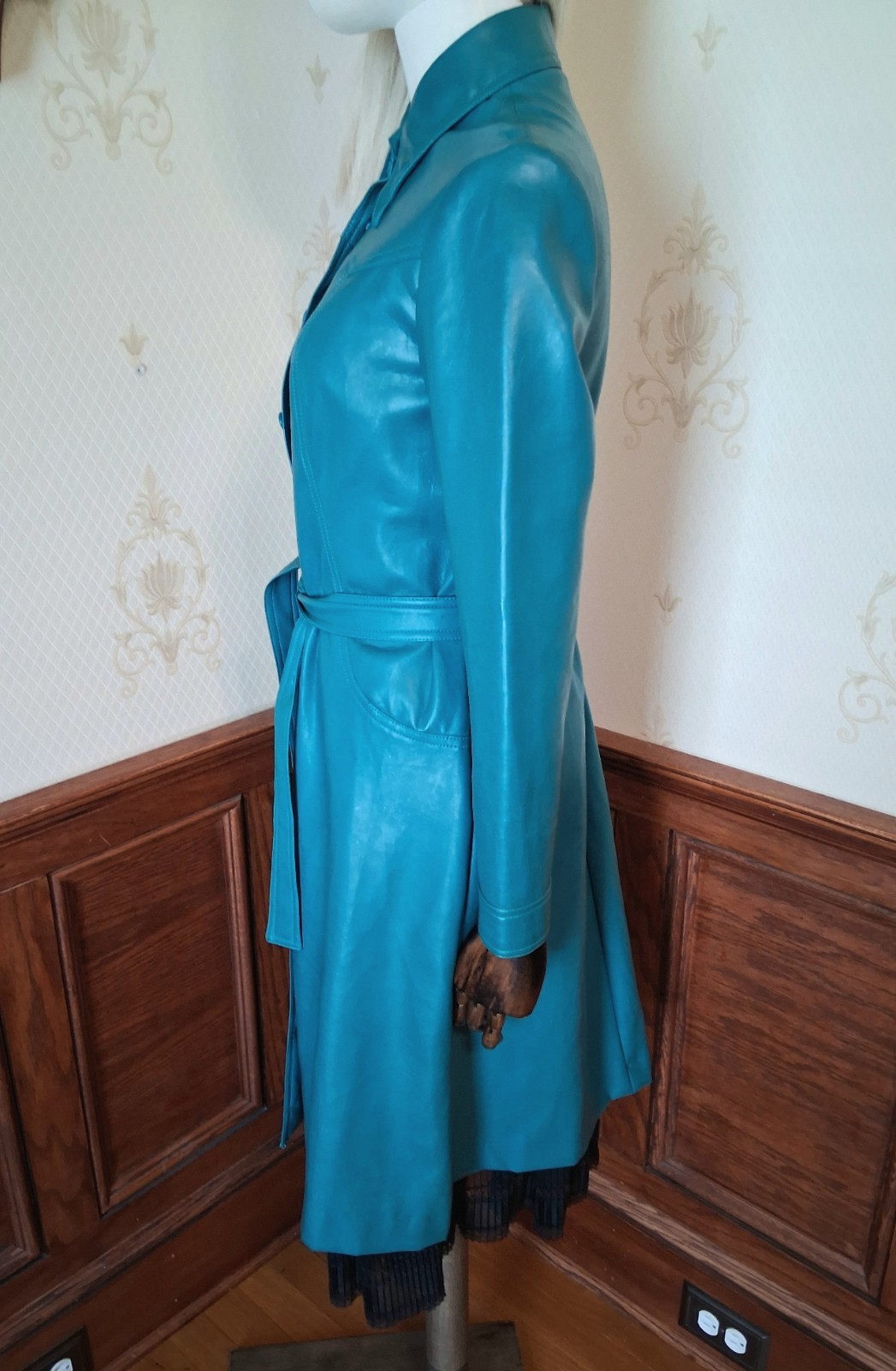 Vintage 1960s 1970s Teal Vegan Leather Dagger Collar Mod Spy Girl Trench Coat