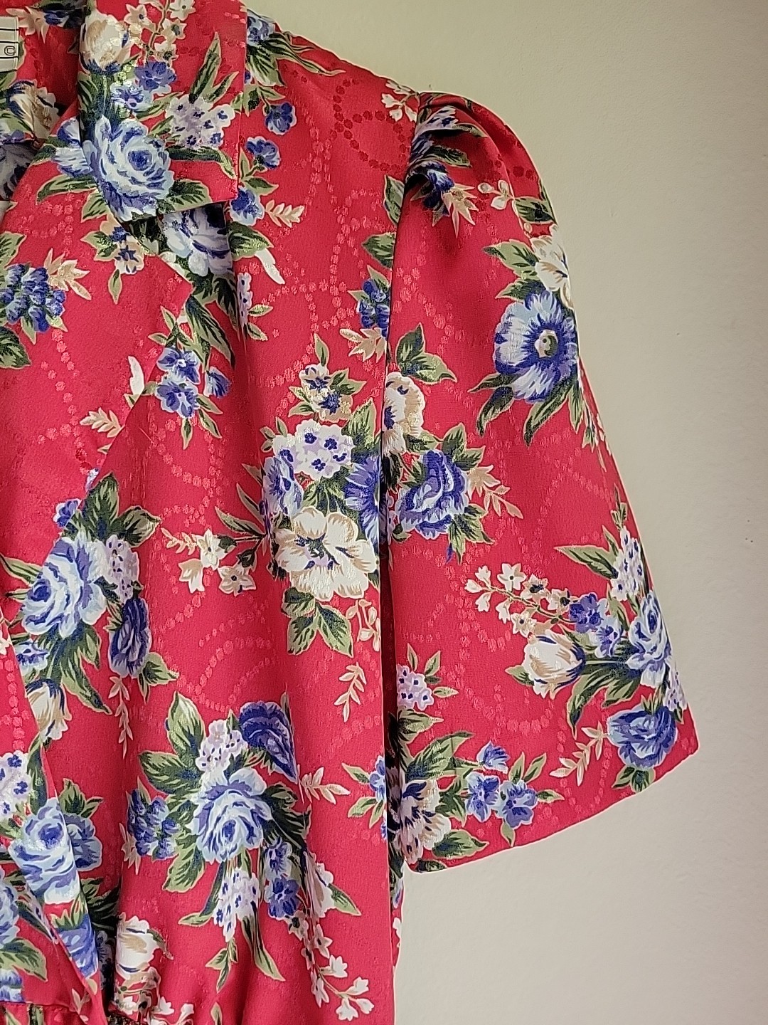 womens vintage secretary midi Collared dress S/M Red Floral Pleated Romantic USA