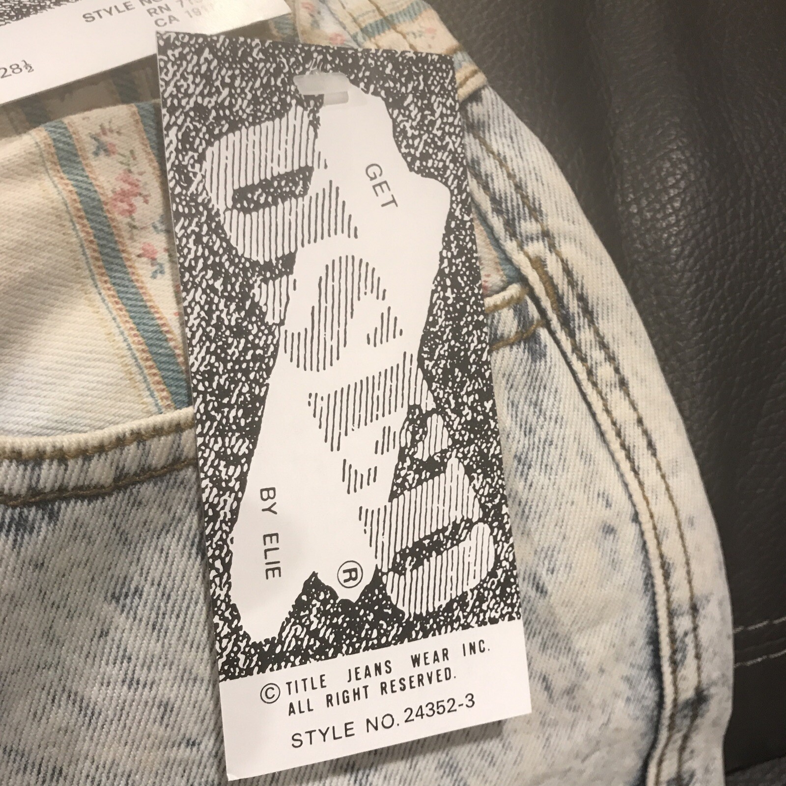 VTG 80s GET USED BY ELIE TAHARI ACID WASH WOMAN DENIM JEANS 28 HONG KONG NIP NOS