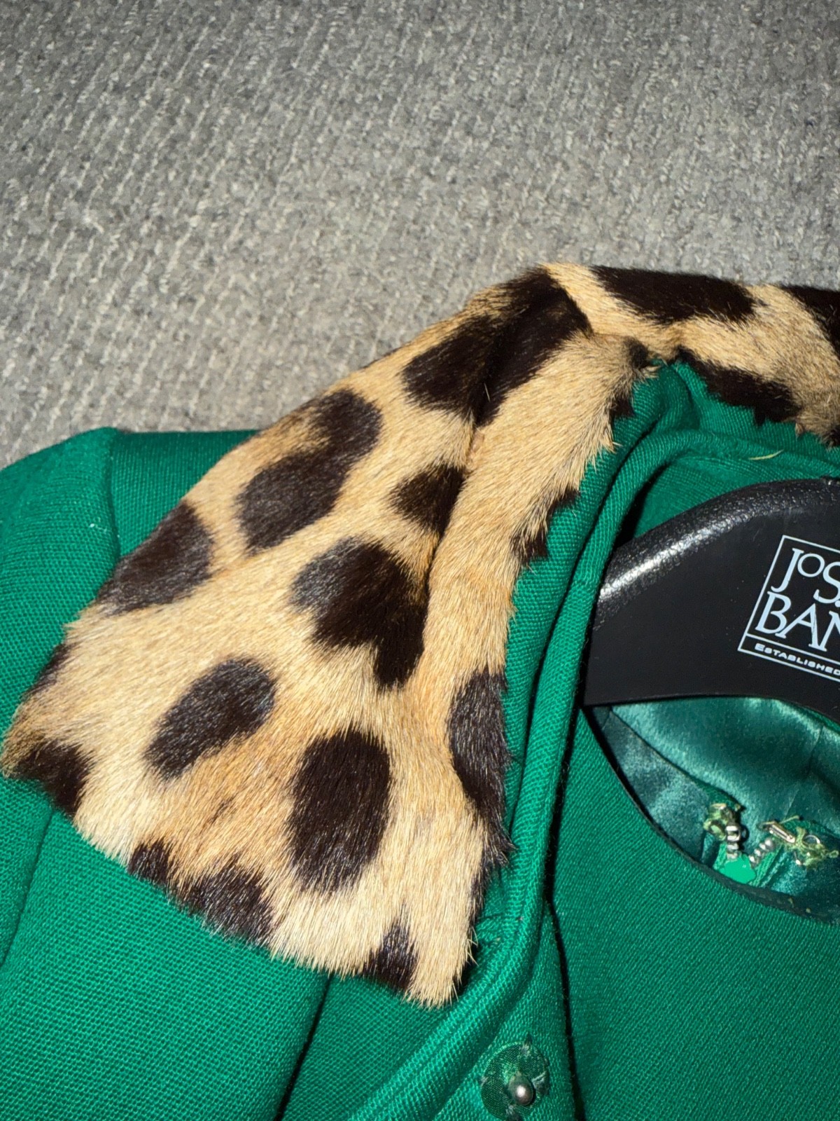 Vintage 60s Wool Coat & Dress Set Leopard Fur Collar Kelly Green approx 4