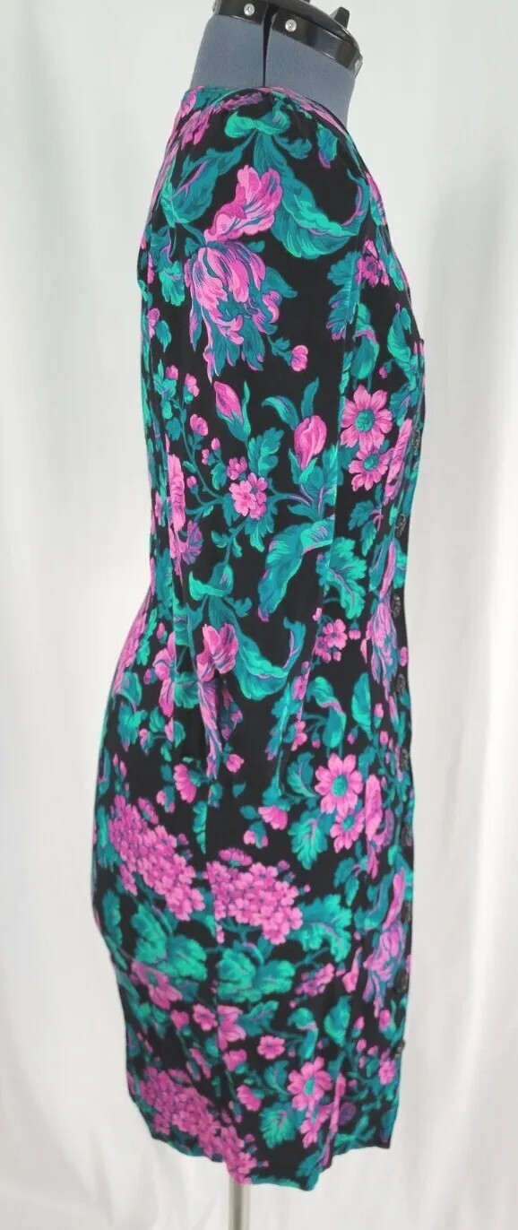 Vintage Black Fitted Dress w Purple & Green Florals & Button Down Front Sz 9/10