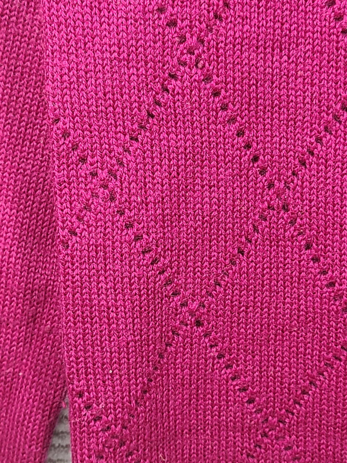 Vtg 60s Magenta Cardigan Sweater 100% Wool Crochet Buttons S M Carol Brent Pink