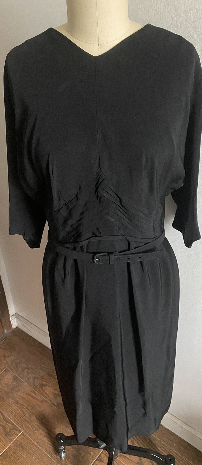 Vintage 28 Shop Marshal Field & Co Black Dress Pleats Detail Belt 10